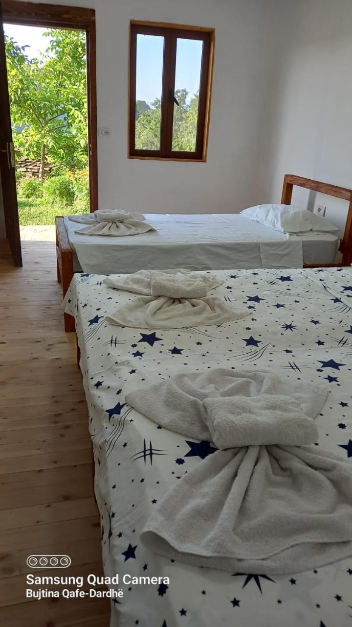 Guest House Qafe Dardha - Tomorr National Park Qafe Dardhe Esterno foto